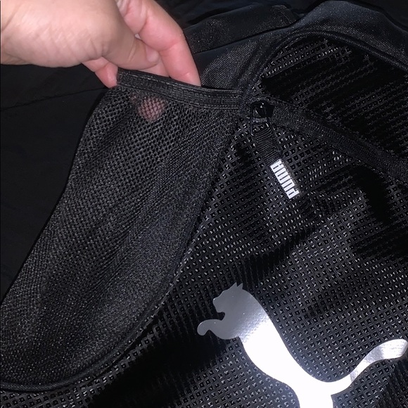 COPY - Brand new without tags Puma bag - Picture 3 of 4